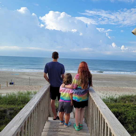 Meet your Posher, Lisa - Picture 6 of 6